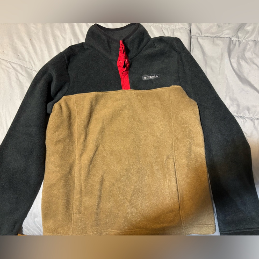 Boys pullover